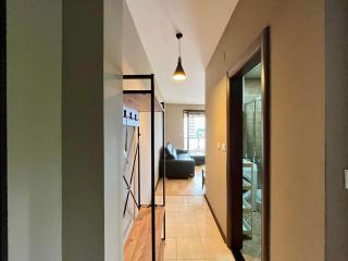 City Center Apartment with Private Parking - Budva - 3