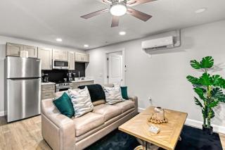 2br Coconut Suite 800ft Walk To Beach Games - Sarasota - 2