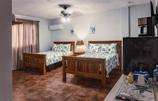 Bonefish Hotel - 9