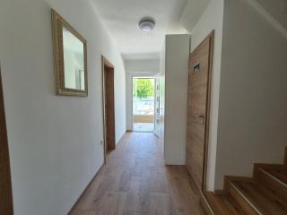Villa Vojkova - 9