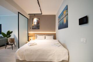 Studio President 80 - 1