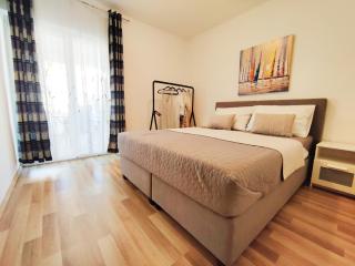 Apartments Ida - Vodice - 2