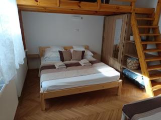 Apró vendégház - Ópusztaszer - 8