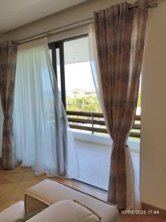 NYC Rafina Harbor Luxury Apartment - 3