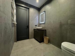 Modern Designer Apartment in Yerevan - Ereván - 9