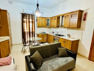 Sliema 2-BR Home - A few minutes WLK to Seafront - Sliema - 8