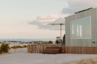 Off-grid Beachfront Cabin on Kangaroo Island - North Cape - 8