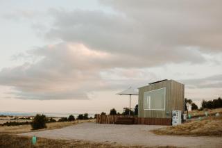Off-grid Beachfront Cabin on Kangaroo Island - 6