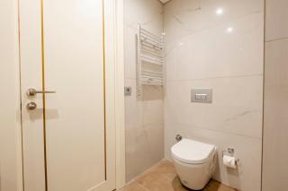 3-Bedroom New and Spacious Apartment - Istanbul - 8