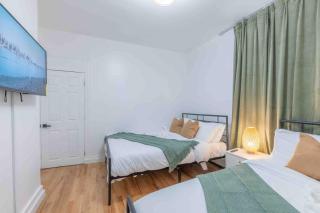 City Escape with 2 Baths, 10 beds and We Pay Half Parking for 2 cars, NYC in 15 min - 9