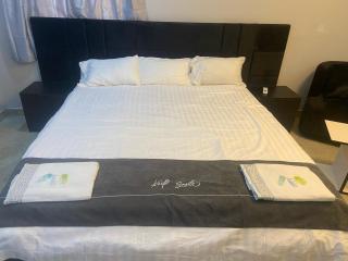 Folulakes Regal Villas - - 0