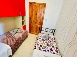 Sliema 2-BR Home - A few minutes WLK to Seafront - Sliema - 3