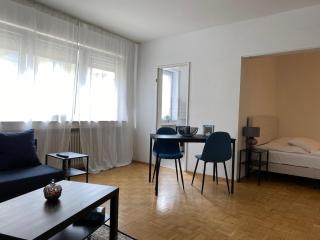 Cozy Apartment 6 at Cathedral - Colónia - 4