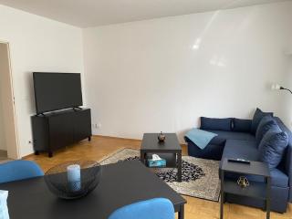 Cozy Apartment 6 at Cathedral - Colónia - 3