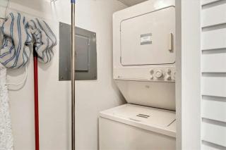 Luxury Beachfront Retreat on Longboat Key - 4