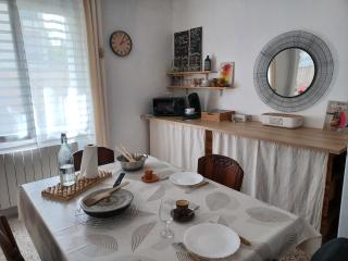 Maison Jardin & Garage P2 10 min Gare Nîmes - Nimes - 0