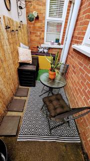 Cosy Terrace at Ravenhill - Belfast - 2