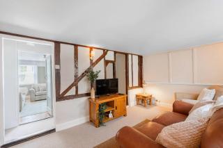 Elegant Southwold Retreat, Sleeps 8, Prime Location - Southwold - 1