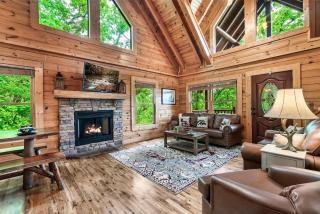 Great Views & Location- Family- Game Room- Hot Tub - Pigeon Forge - 3
