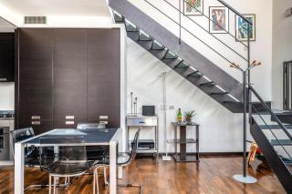 Design Loft Milano -RED LOFTY- Rho Fiera e MiCo e Politecnico Bovisa, parking - Milan - 1