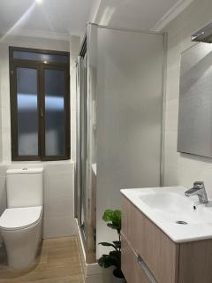 Pension Angelines, Sneuu Hostel Santander - Santander - 8