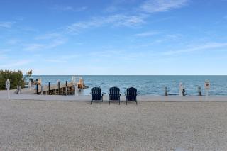 Oceanfront Islamorada Townhome with Dock and Pool - Islamorada - 8