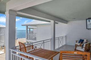 Oceanfront Islamorada Townhome with Dock and Pool - Islamorada - 1