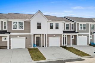 Little River 3BR Villa with Outdoor Movies & Fire Pit, Indoor Fire Place, Arcades, & Beach! - 9