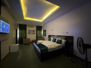 One Room Service Apartment in Kaduna - - 9