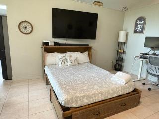 Playful Turtle 10 Min from Beach, Pool , Pet Friendly - Palm Coast - 5