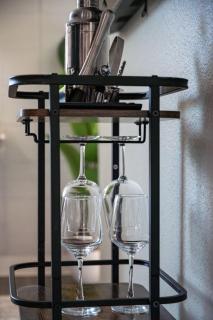 Modern Stay Comfort-Free Parking - 1