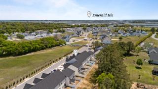 Modern Retreat Minutes to Emerald Isle Beach Villa - Cedar Point - 6