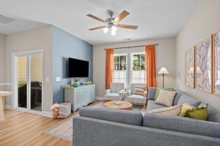 Modern Retreat Minutes to Emerald Isle Beach Villa - Cedar Point - 5
