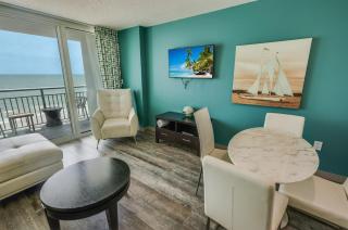 New Modern, Direct Oceanfront, Boardwalk, Views! - Myrtle Beach - 0