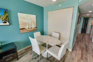 New Modern, Direct Oceanfront, Boardwalk, Views! - Myrtle Beach - 9