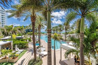 FontaineBleau Suite - Street & Partial Ocean view - Miami Beach - 5