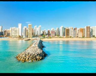 Ótimo apto 2 quartos ,TV acabo ,internet praia Iracema - Fortaleza - 0
