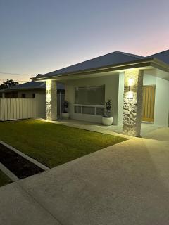 Straun Street House - 1