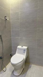 LP99-1 Luxury 1BR Apartment in Al Narjis - Riade - 1