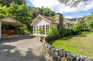 Pinehaven Cottage - 9