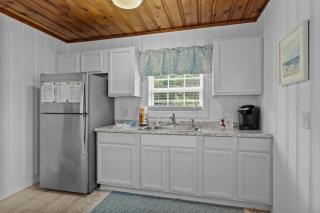 The Saltbox home - Atlantic Beach - 5