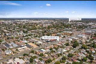 The Dutch House - Shepparton - 7