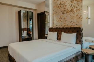 Highgarden Hotel - Tbilisi - 2