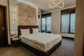 Highgarden Hotel - 4