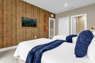 4 Bedroom45 Bathroommagic Village Views3131Rw - 1