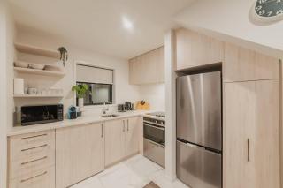 2BR Stay in the City Free Wi-Fi - Gloucester - Christchurch - 9