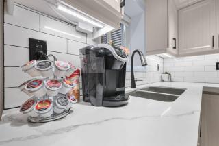 Pinnacle of Luxury & Leisure- 2 BDM,2 BATH, KITCHEN - Whitby - 2