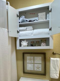 Poolside Island Condo - Port Arthur - 4