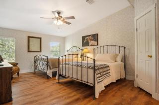 Tejas Hills of Pipe Creek - 4