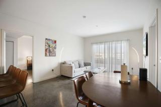 DTLA Haven Luxury 2BR Apartment Arts District - Los Angeles - 9